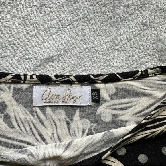 Ava Sky Hawaii Pineapple Print Boat Neck‎ Dress Black/Off-White Size XS - Picture 6 of 9